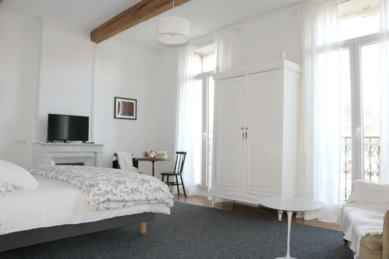 Aumes Sweet Home Chambre D'Hotes מראה חיצוני תמונה